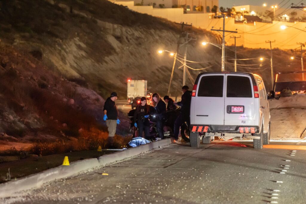 Motociclista muere tras perder el control sobre el Bulevar Lázaro Cárdenas