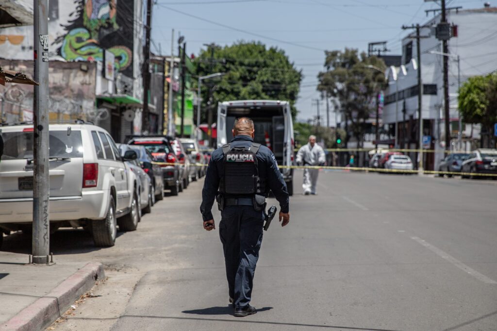 Sujetos armados roban 160 mil pesos a cuentahabiente en la Zona Centro