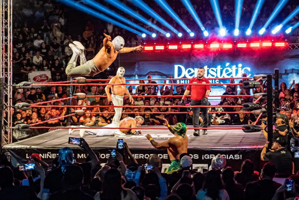 El Hijo del Santo se despide de Tijuana con Auditorio lleno
