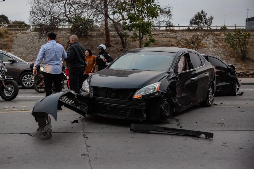 Accidente en la Ready Lane deja tres lesionados leves