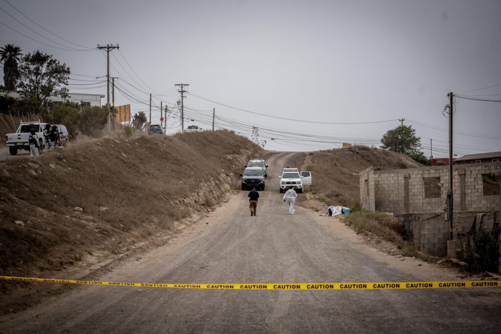 Hallan cadáver envuelto en una cobija en Lomas de San Antonio
