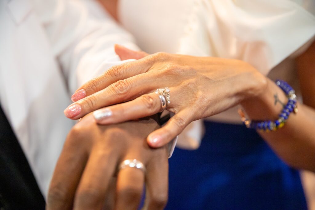Tijuana celebró sus primeras bodas colectivas de la comunidad LGBTTTIQ+