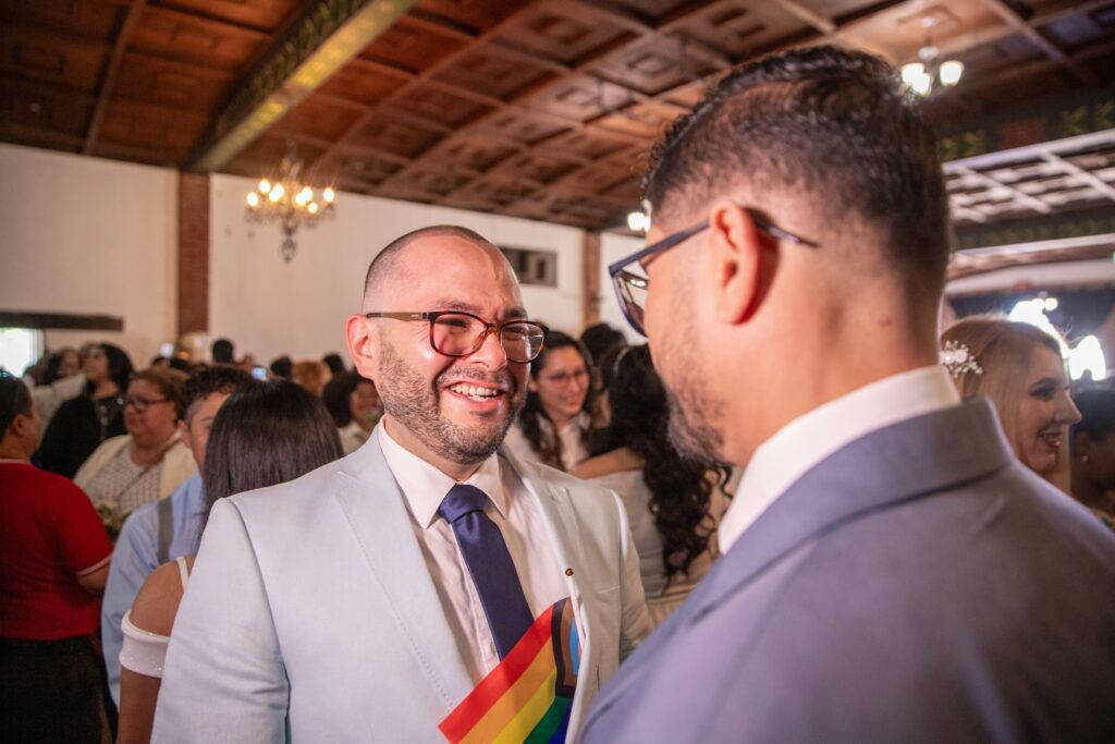 Tijuana celebró sus primeras bodas colectivas de la comunidad LGBTTTIQ+