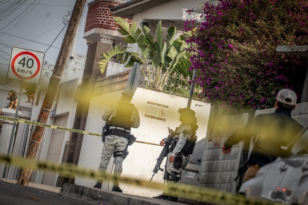Hallan cuerpo envuelto en una cobija en colonia Linda Vista 
