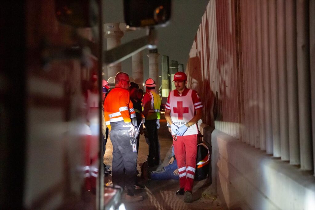 Accidente en obra del viaducto elevado deja dos lesionados