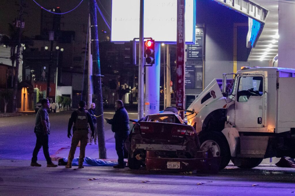 Joven muere en accidente vial sobre bulevar Agua Caliente