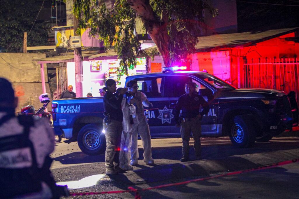 Hombre es asesinado a tiros en la colonia Los Laureles de Tijuana