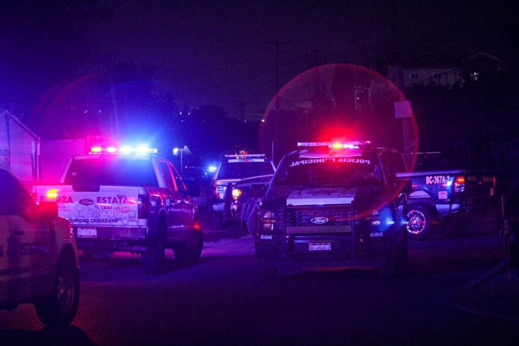 Policías federales son atacados en Urbi Quinta Marsella