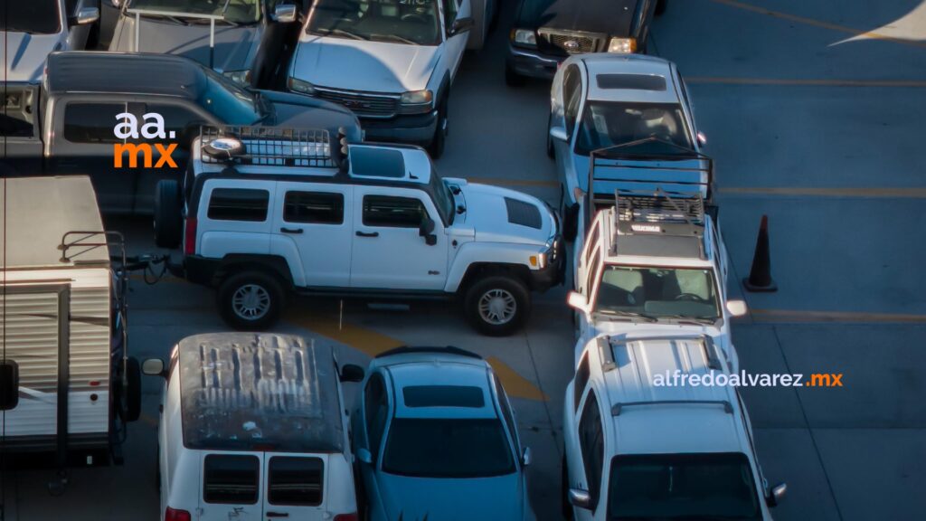 Cientos de automoviles irían a subasta tras ser decomisados por Aduana Mexicana en Tijuana