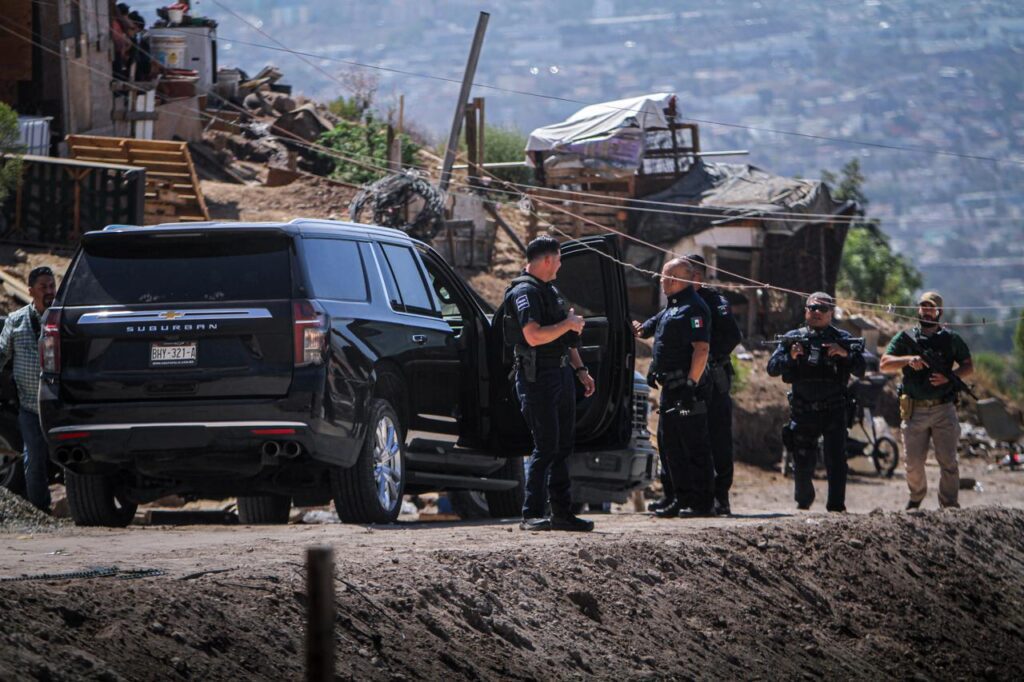 Dos hombres mueren en ataque armado en la colonia Mirador Capistrano Dos hombres mueren en ataque armado en la colonia Mirador Capistrano