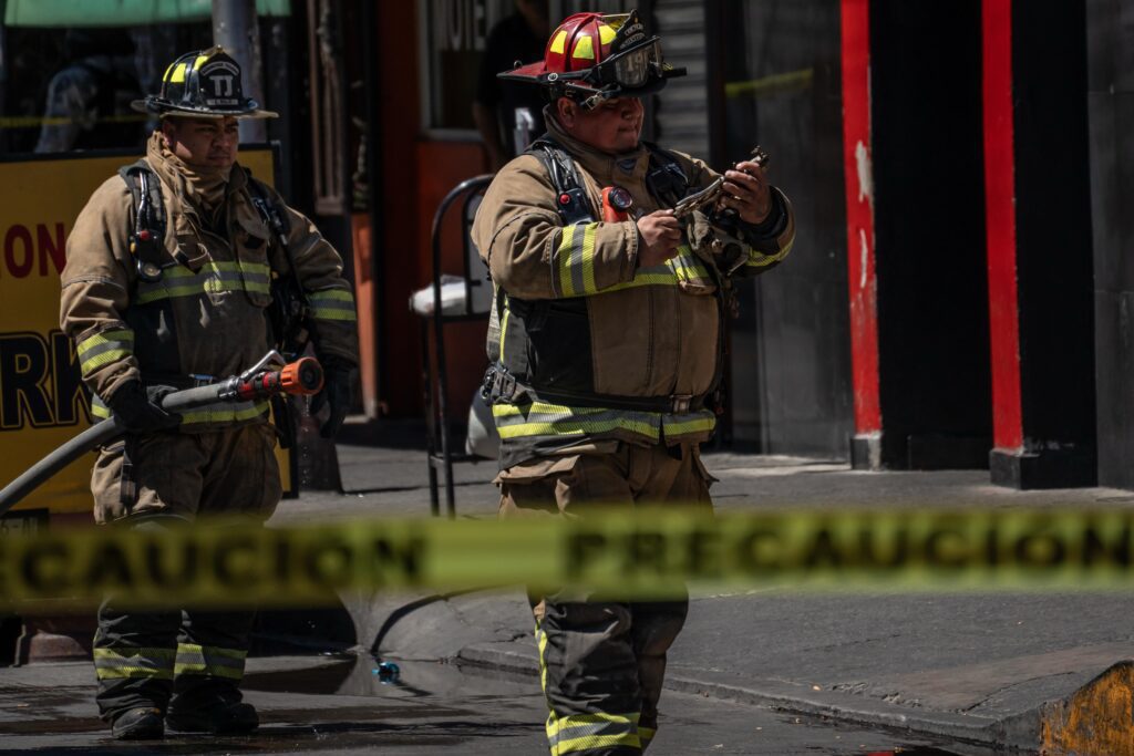 Bomberos controlan fuga de gas en la Zona Centro