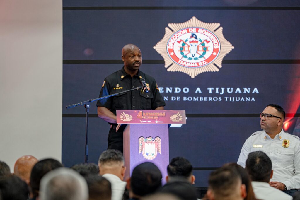 Inaugura Ismael Burgueño 4to.Congreso Internacional de Bomberos de Tijuana