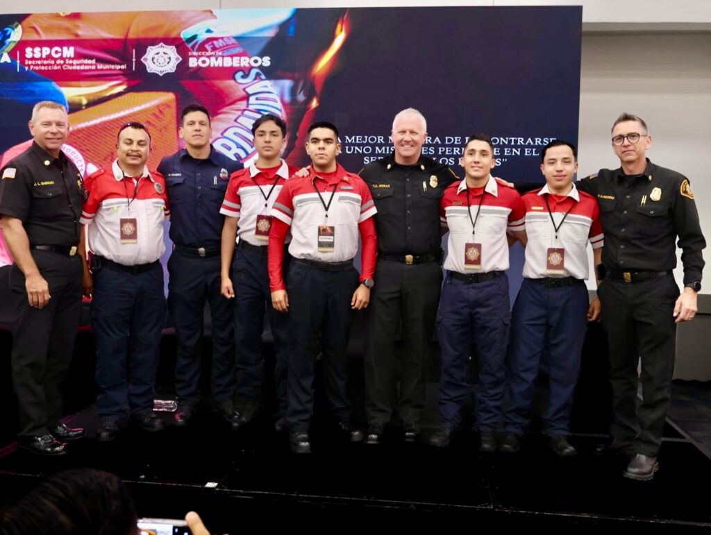 Inaugura Ismael Burgueño 4to.Congreso Internacional de Bomberos de Tijuana