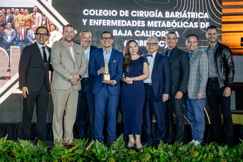 Reconocen a más de 30 personalidades en el Premio al Mérito Turístico XXXIV