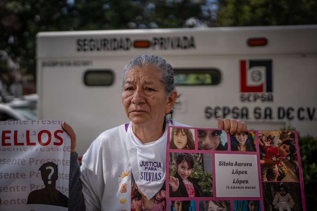 Familiares de la pequeña Silvia y su abuelita temen que la mujer que las atropelló quede libre Familiares de la pequeña Silvia y su abuelita temen que la mujer que las atropelló quede libre