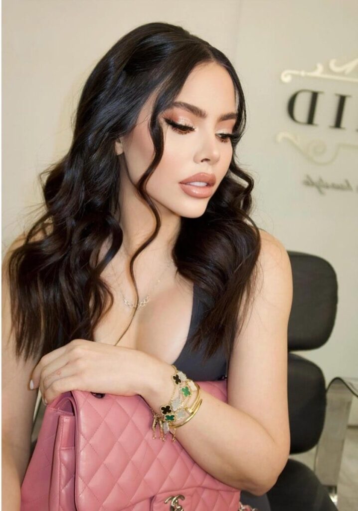 Detienen en San Diego a influencer Vanessa Gurrola por el asesinato de un colaborador de El Flakito Detienen en San Diego a influencer Vanessa Gurrola por el asesinato de un colaborador de El Flakito