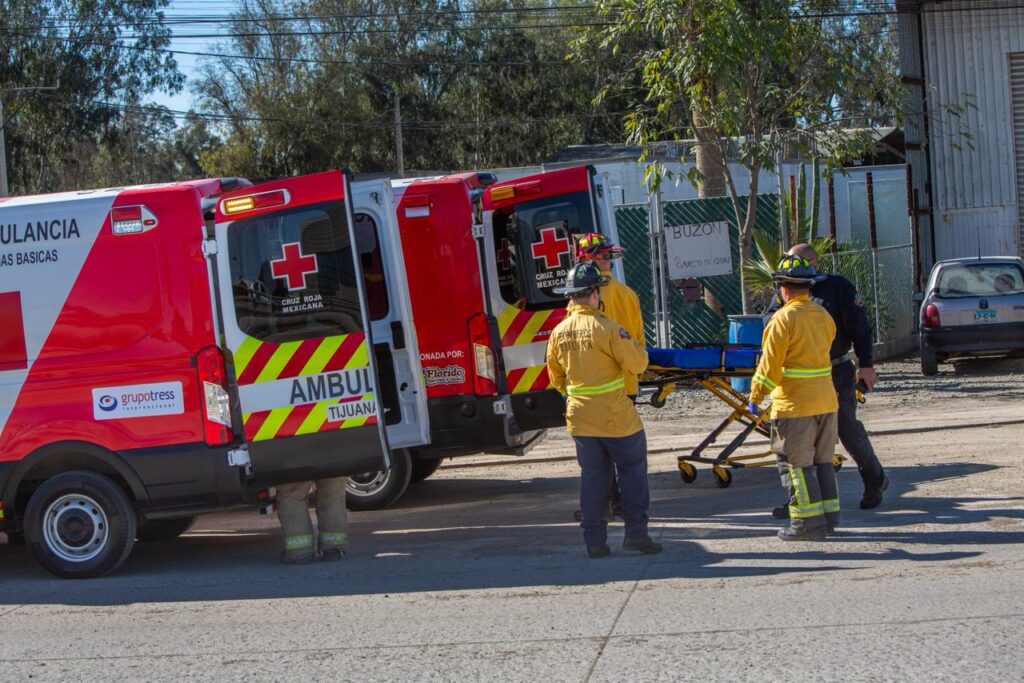 Ataque armado a taxi del Aeropuerto en Otay deja un muerto y un herido