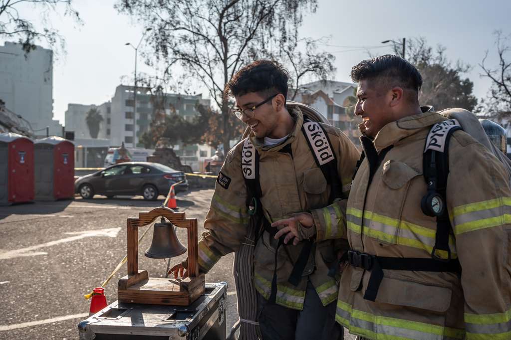 Reto 30 de Bomberos de Tijuana reúne a más de 800 participantes