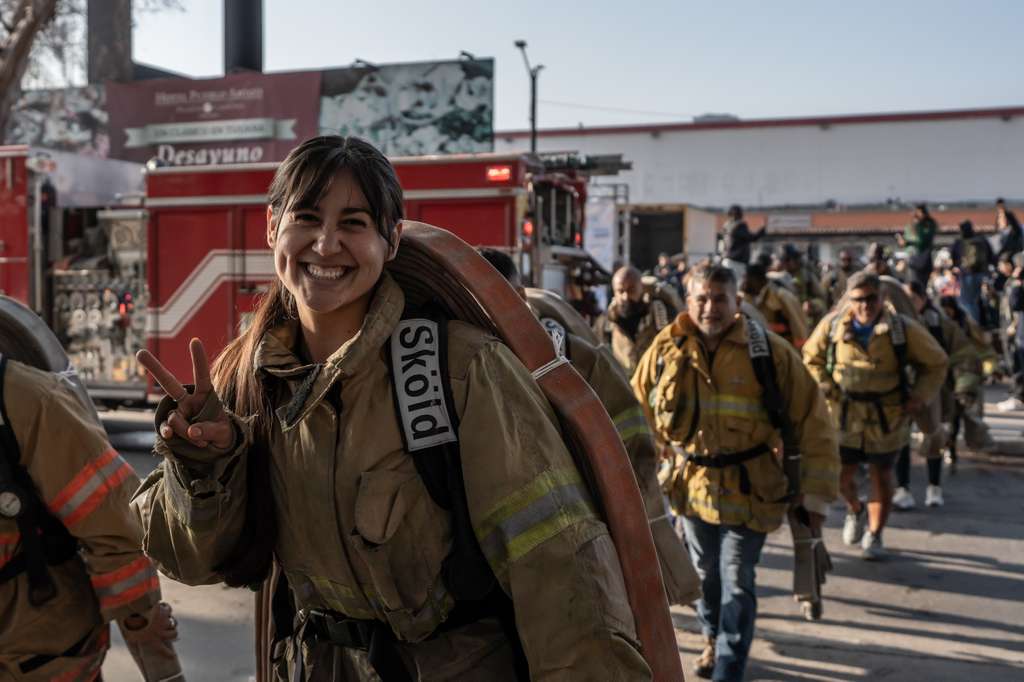 Reto 30 de Bomberos de Tijuana reúne a más de 800 participantes