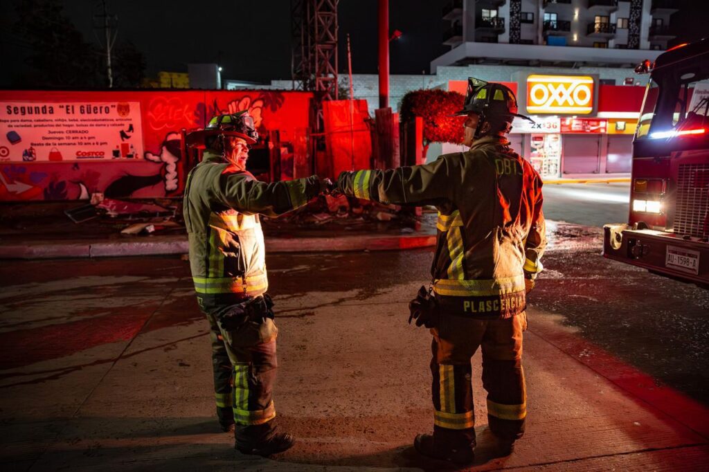 Incendio destruye segunda “El Güero” en el bulevar Fundadores