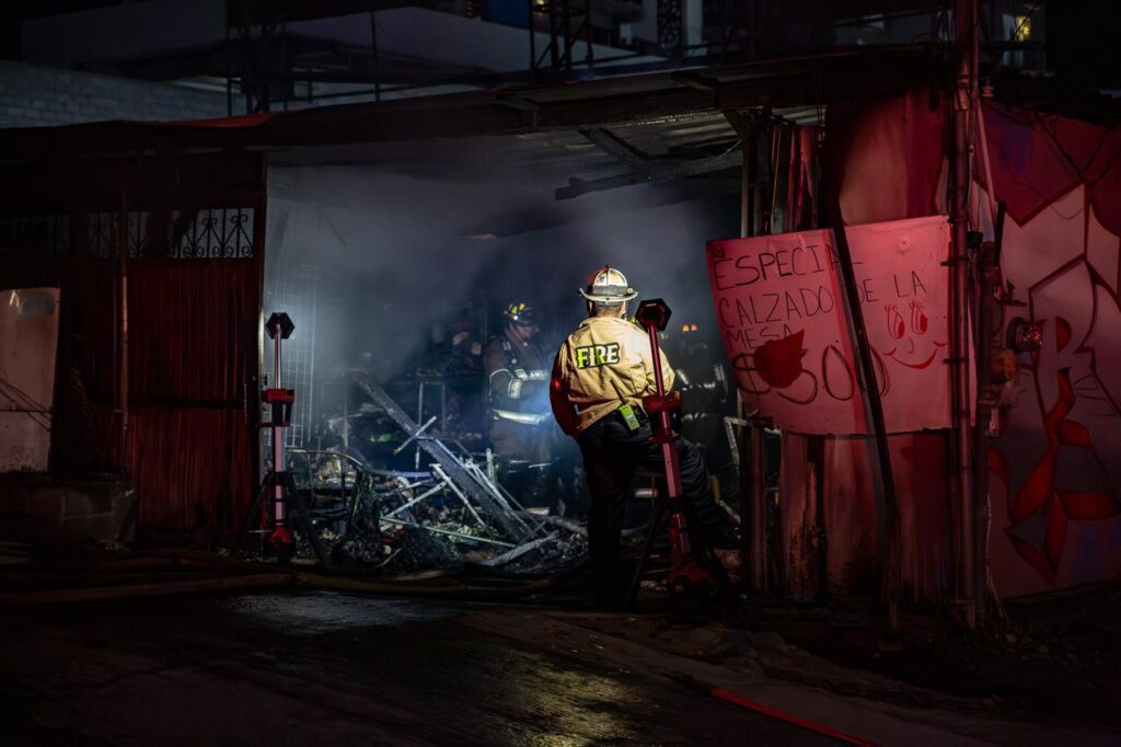 Incendio destruye segunda “El Güero” en el bulevar Fundadores
