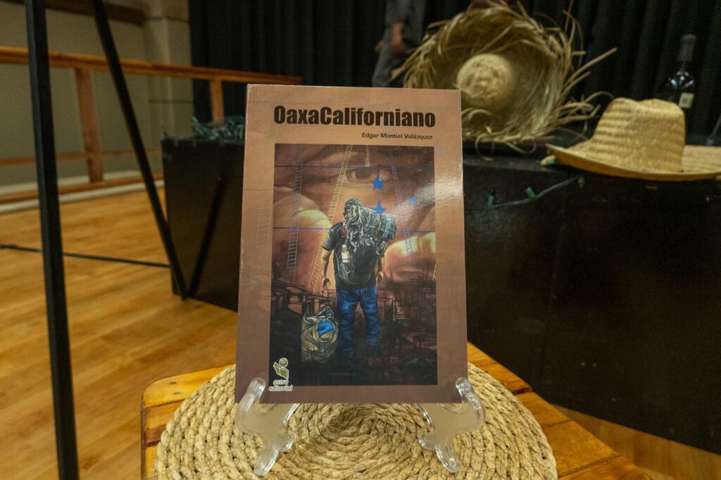 Presentan en Tijuana el libro “OaxaCaliforniano”