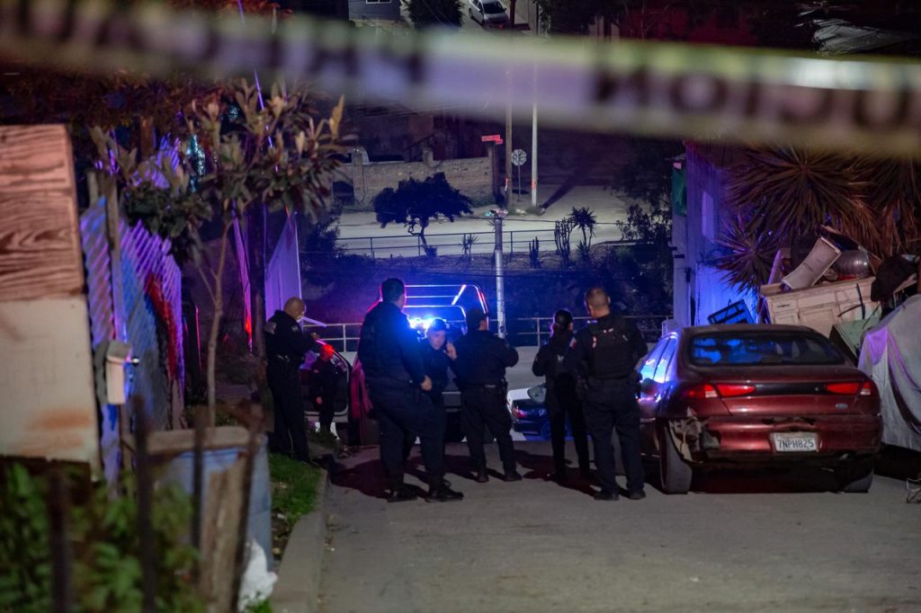 Ataque armado en Camino Verde deja dos muertos y un hombre lesionado