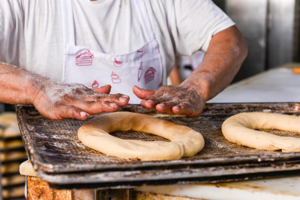 Rosca de Reyes: elegir panaderías locales mantiene viva la tradición en Tijuana Rosca de Reyes: elegir panaderías locales mantiene viva la tradición en Tijuana