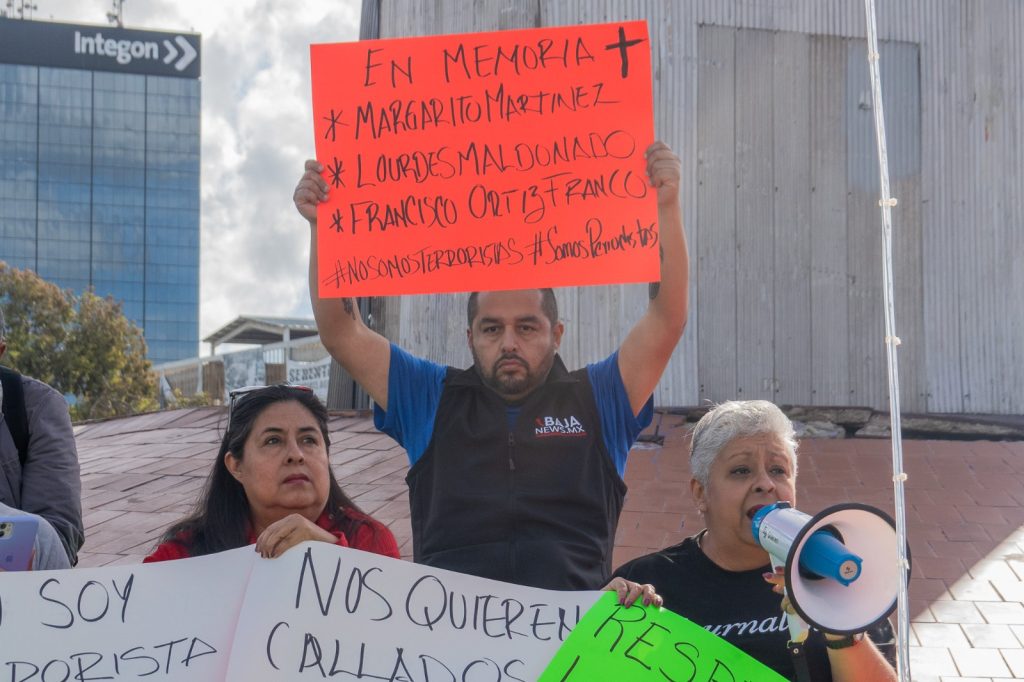 Periodistas se manifiestan en Tijuana por el Día Nacional del Periodista