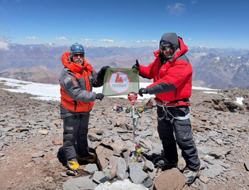 Alpinistas tijuanenses en el Aconcagua logran cumbre en temporada 2025-2026