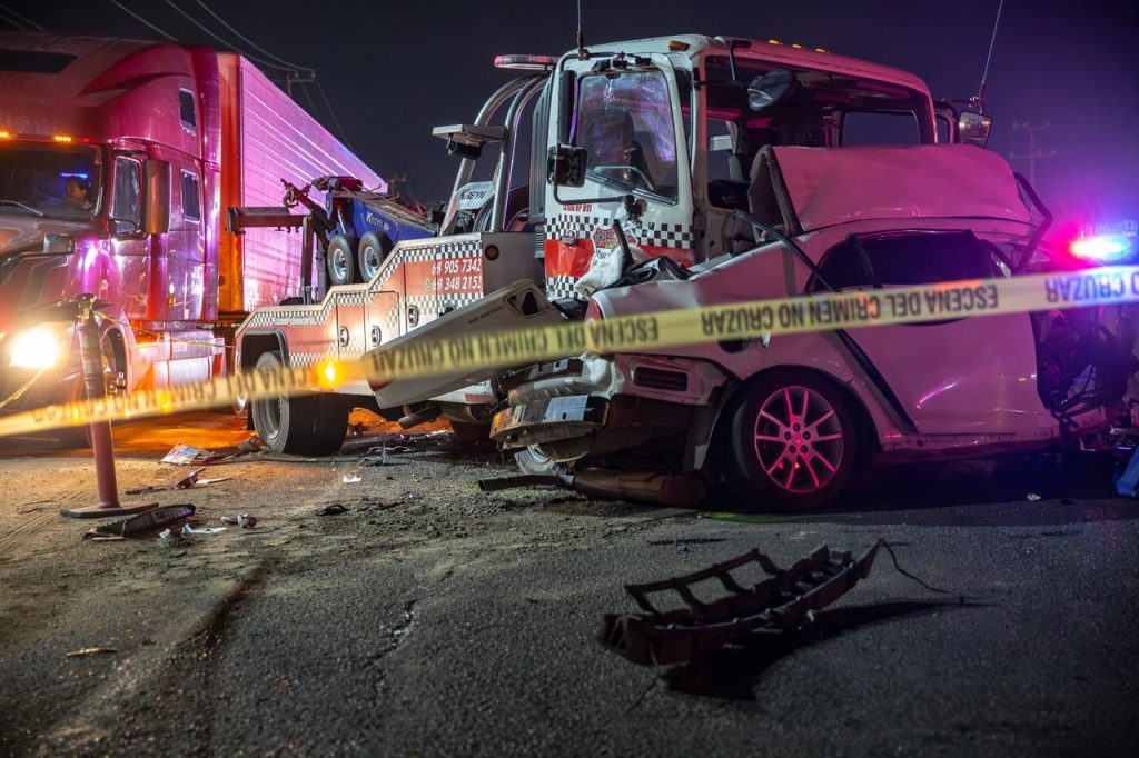 Accidente en carretera libre Tijuana–Tecate deja dos muertos y un lesionado