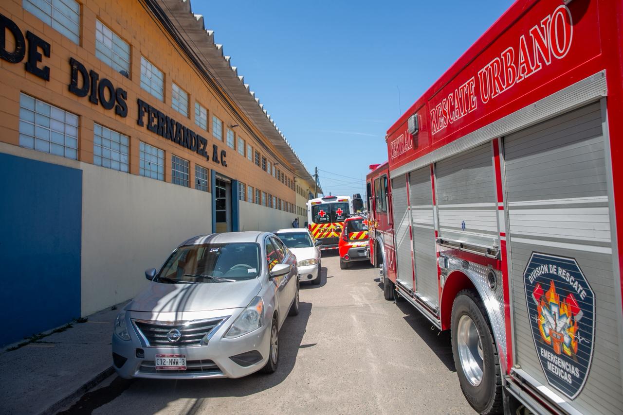Alumnos de secundaria se intoxican tras consumir gomitas
