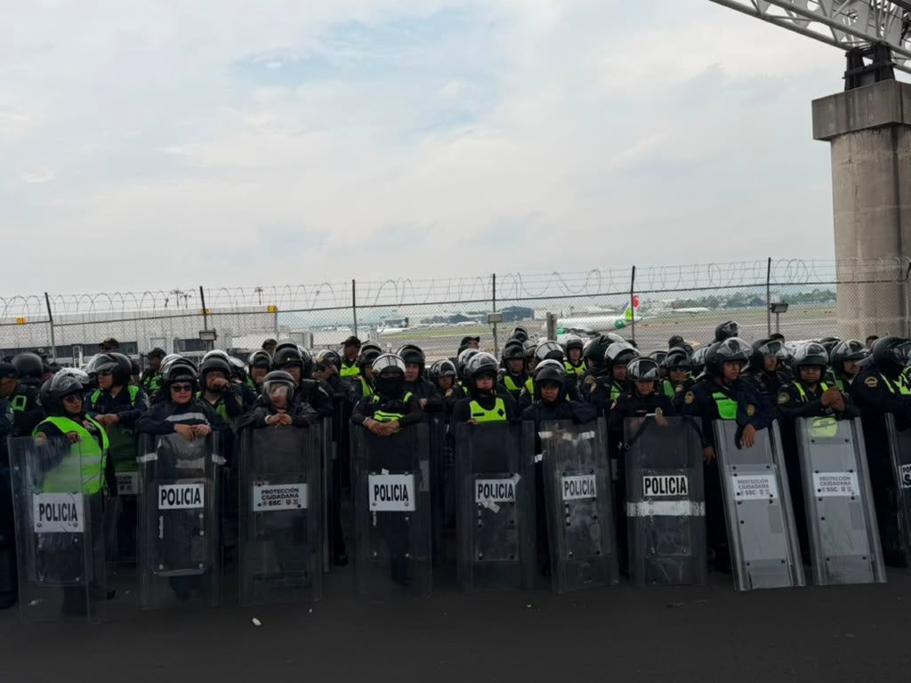 Blindan accesos al AICM con estrictos filtros de seguridad previo al Mundial 2026