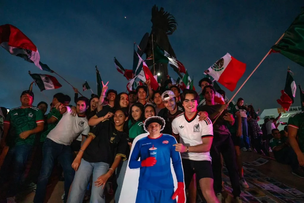 Tijuanenses festejan el triunfo de México ante Corea del Sur
