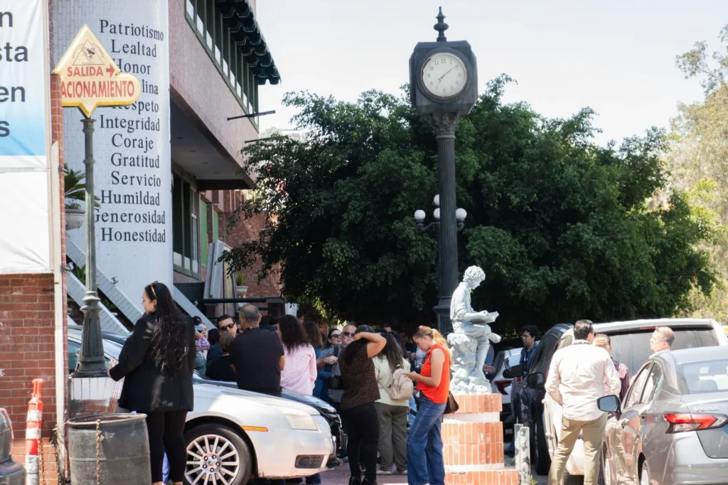 Evacúan edificio del Poder Judicial de la Federación en Tijuana por presunta amenaza de bomba