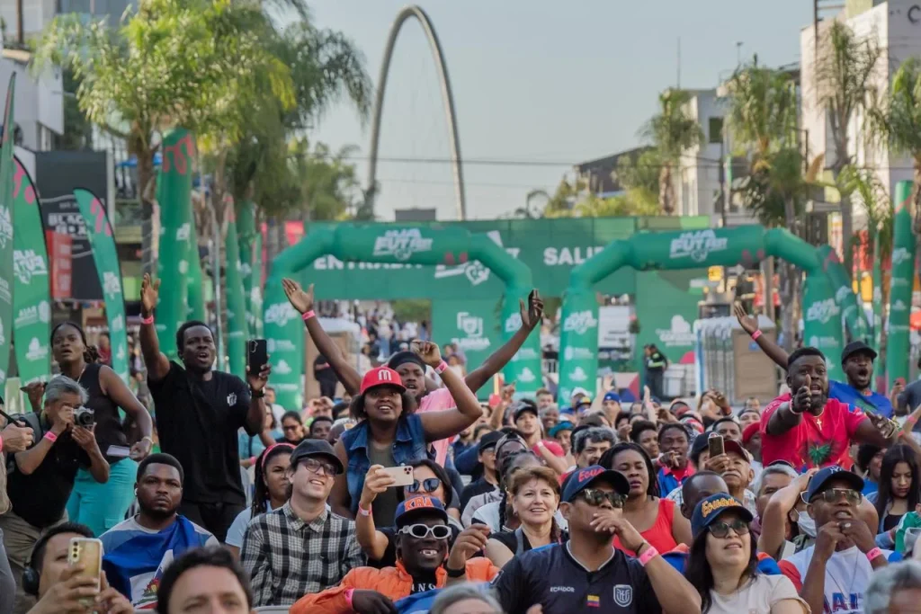Comunidad haitiana llena la Avenida Revolución de Tijuana por histórico debut en el Mundial 2026